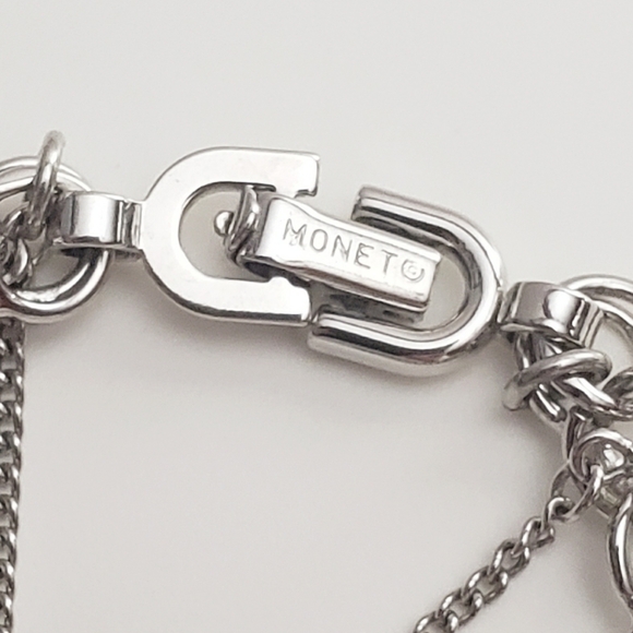 Monet Double Link Crab Charm Bracelet Silvertone - Picture 4 of 10